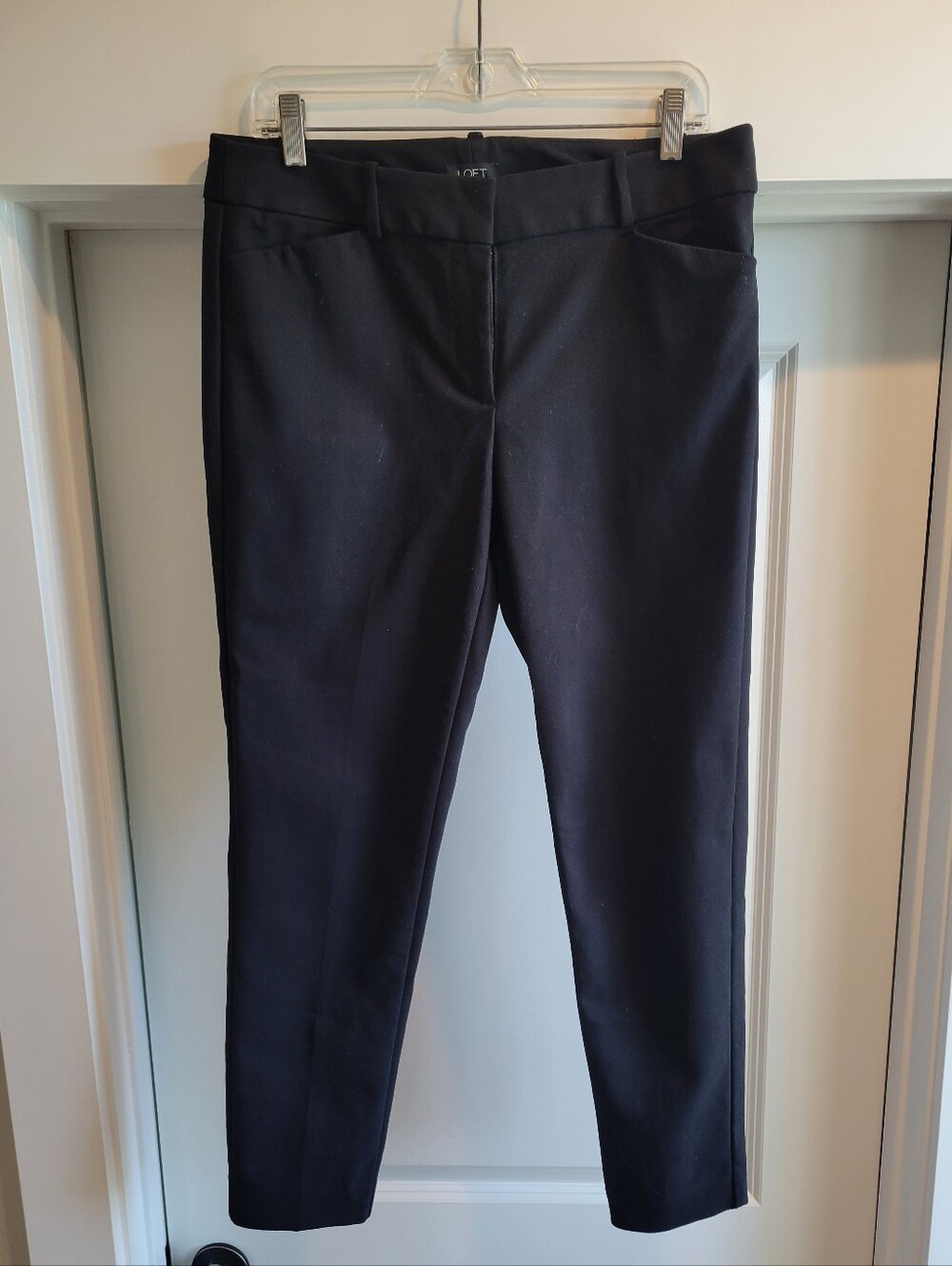 LOFT Black Ankle Crop Pants